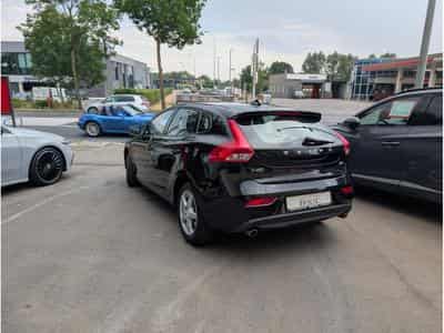 Volvo V40 D3 150 CH BOITE AUTOMATIQUE * GARANTIE 36 MOIS * (2018) - Photo 2