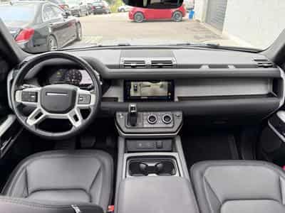 Land-Rover Defender Defender 110 Hybrid X-Dynamic SE/CARPATHIAN (2023) - Photo 12