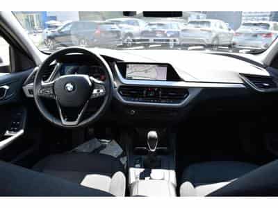 BMW 116 d REGUL GPS PDC LED 1° MAIN (2023) - Photo 9