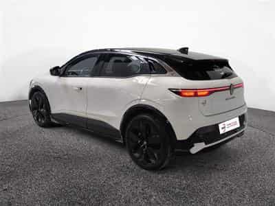 Renault Megane 40kWh Iconic NAVI / FULL LED / CUIR / CAMERA / JA 20" (2023) - Photo 2