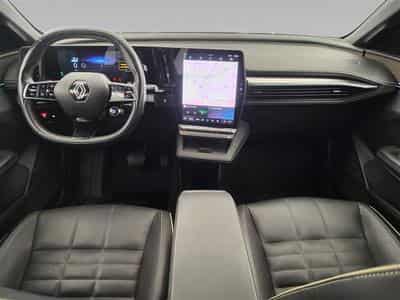 Renault Megane 40kWh Iconic NAVI / FULL LED / CUIR / CAMERA / JA 20" (2023) - Photo 8