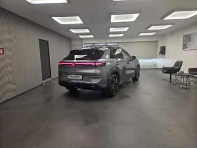 VW T-Roc T-ROC TSI R-Line 150 CV / 110 KW  DSG (2026) - Photo 8