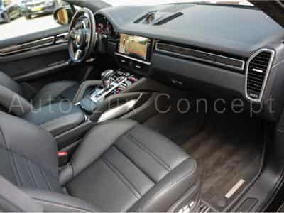 Porsche Cayenne Turbo Coupé (2022) - Photo 6