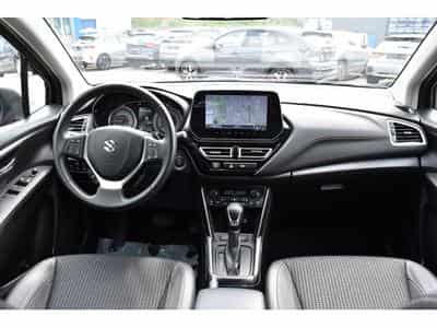 Suzuki S-Cross 1.4 Hybrid GLX Allgrip Auto. ACC LANE CAM360 ATT RMQ (2024) - Photo 9