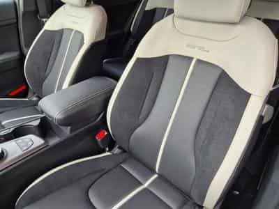 Kia Sportage 1.6 T-GDI AUTO 180 GT 4x4 (2026) - Photo 8