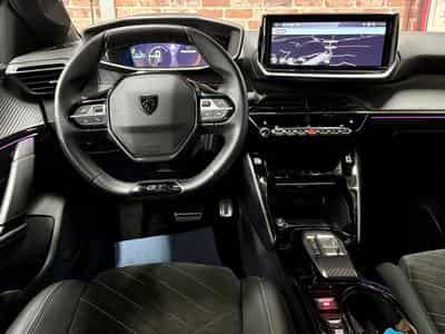 Peugeot 208 e-208 156cv 51KW/h Auto GT Navig/SiègCh/Cam360 (2024) - Photo 4