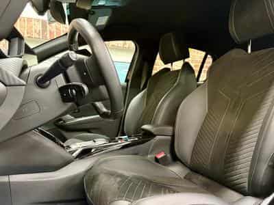 Peugeot 208 e-208 156cv 51KW/h Auto GT Navig/SiègCh/Cam360 (2024) - Photo 5