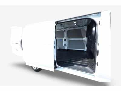 Ford Transit 2.0 ECOBLUE 150 L2H1 Limited (2015) - Photo 10