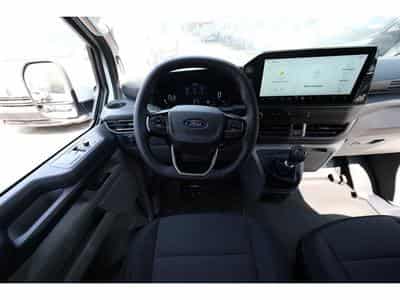 Ford Transit 2.0 ECOBLUE 150 L2H1 Limited (2015) - Photo 6