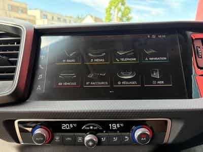 Audi A1 1.0 L TFSI (2019) - Photo 15