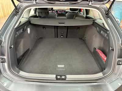 VW Passat Passat Variant 2.0 TDi 150cv Auto BUISINESS (2025) - Photo 7