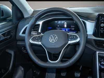 VW T-Roc (2024) - Photo 6