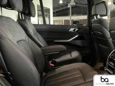 BMW X7 (2025) - Photo 8