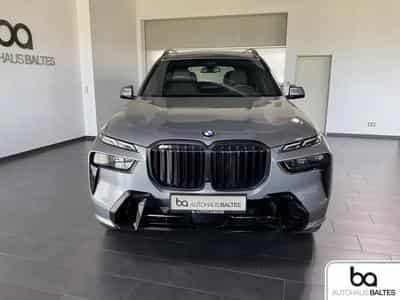 BMW X7 (2025) - Photo 2