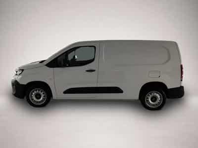 Opel Monterey (2026) - Photo 3