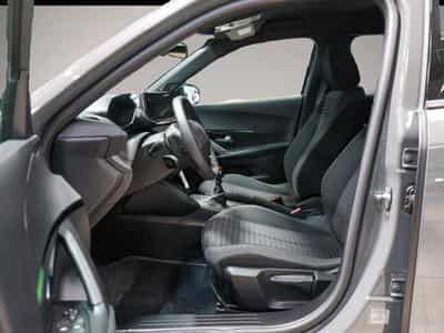 Peugeot 2008 (2024) - Photo 5