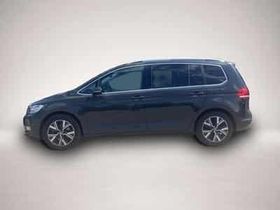VW Touran (2022) - Photo 2