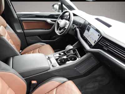 VW Touareg (2025) - Photo 5