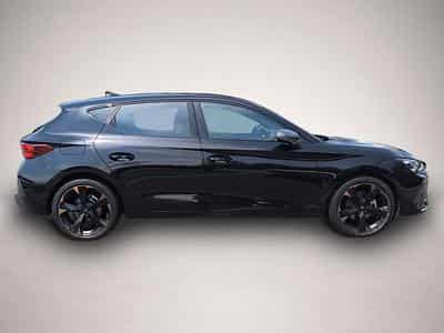 Cupra Leon (2025) - Photo 6