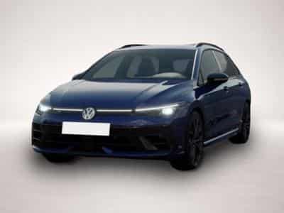 VW Golf (2025) - Photo 1