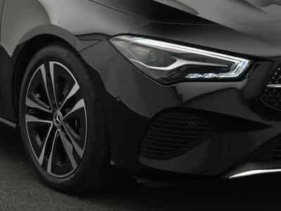 Mercedes CLA 200 Coupé (2024) - Photo 7