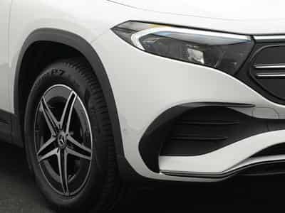 Mercedes EQA 4M AMG-Line LED+Pano+Keyless+Night+18" (2022) - Photo 7