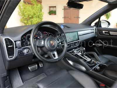 Porsche Cayenne Turbo (2018) - Photo 5