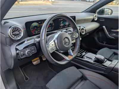 Mercedes A 200 AMG LINE 150CV 7G-TRONIC * GARANTIE 36 MOIS * (2021) - Photo 9