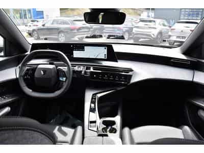Peugeot 5008 Hybrid 145 Allure e-DCS6 ACC CAM360 JA19 NEUF (2026) - Photo 10