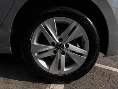 VW Golf VIII Life (2022) - Photo 5