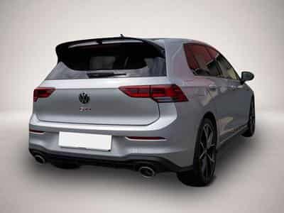 VW Golf (2024) - Photo 3