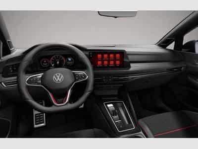 VW Golf (2024) - Photo 2