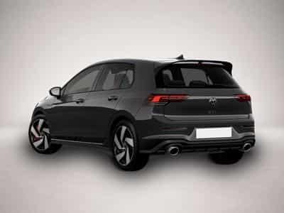 VW Golf (2024) - Photo 3