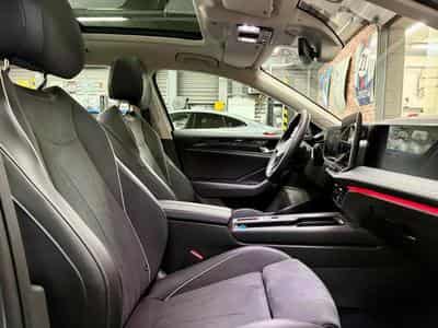 VW Passat (2025) - Photo 8