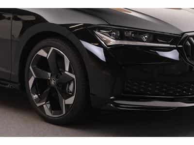 Skoda Superb Combi Sportline 2.0 TDI 4x4 DSG7 142 kW-193CV - Garantie 5 a (2025) - Photo 14