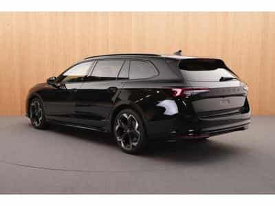 Skoda Superb Combi Sportline 2.0 TDI 4x4 DSG7 142 kW-193CV - Garantie 5 a (2025) - Photo 6