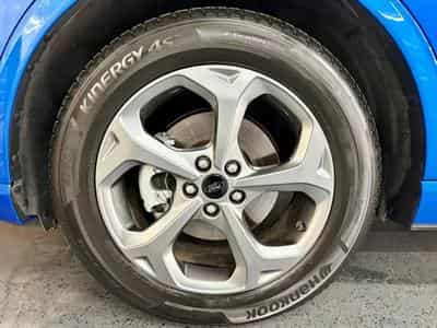 Ford Kuga (2025) - Photo 3