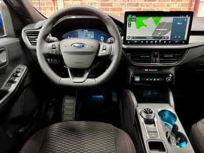 Ford Kuga (2025) - Photo 4