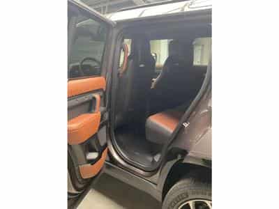 Land-Rover Defender (2026) - Photo 13