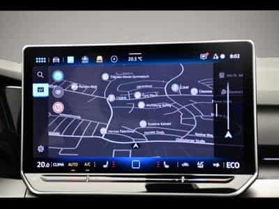 VW Golf (2025) - Photo 6