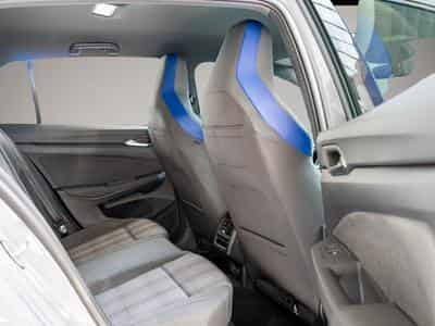 VW Golf (2025) - Photo 4