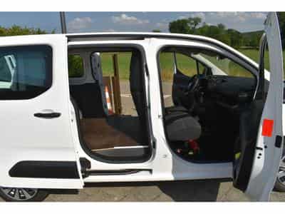 Citroën Berlingo Maxi 1,5 DCi 100 3 places très bon état (2021) - Photo 9