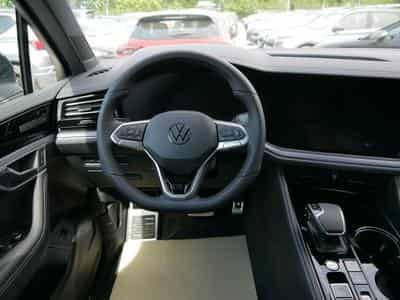 VW Touareg R-Line (2026) - Photo 11