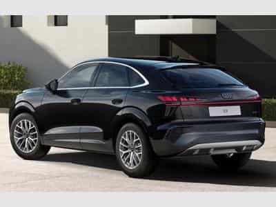 Audi Q3 Sportback Intense (2026) - Photo 3