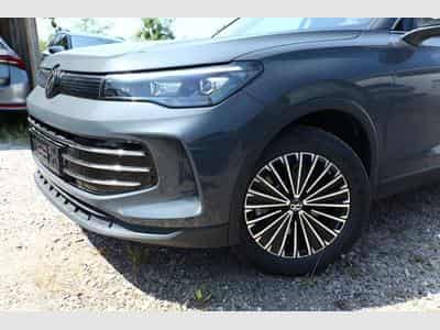 VW Tiguan Eleg. 4M Nav (2026) - Photo 5