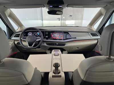 VW T7 Style (2026) - Photo 13
