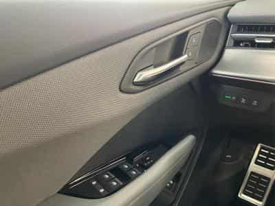 Audi Q3 Sportback NEU (2026) - Photo 9