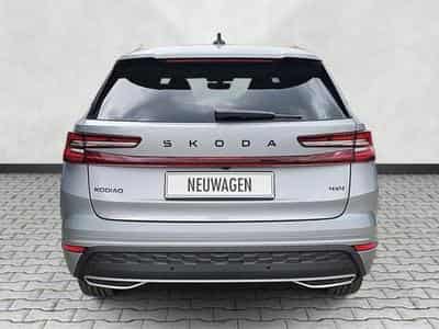 Skoda Kodiaq 2.0 TDI 142kW 4x4 Sportline (2026) - Photo 6