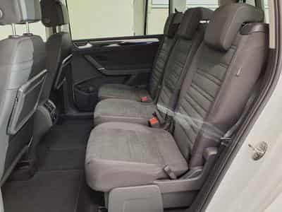 VW Touran Highline R-Line 2.0 TDI 7-Gang-DSG (2026) - Photo 10