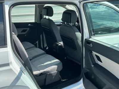 VW Touran 1.5 TSI 7 (2024) - Photo 13
